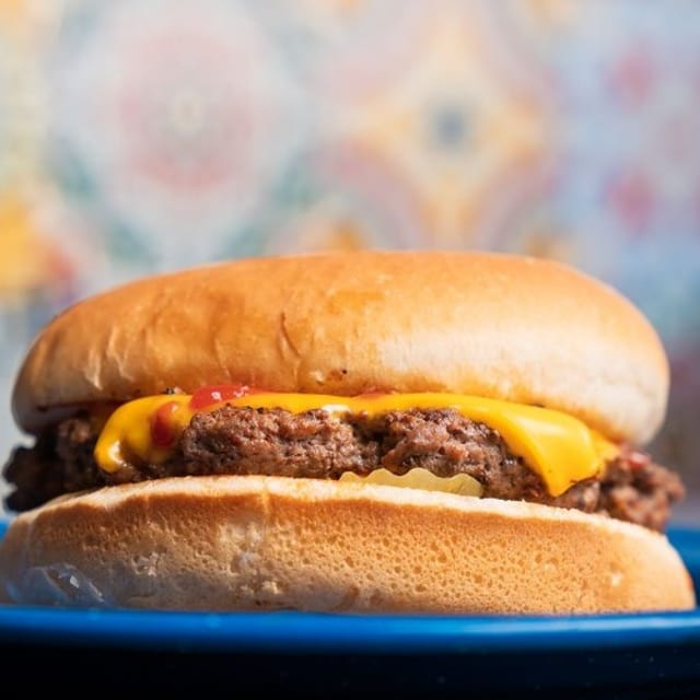 Cheese Burger.